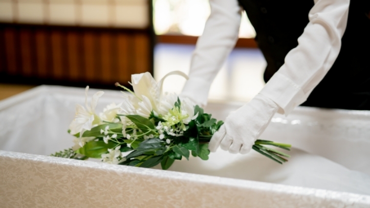 葬儀業・仏壇販売業