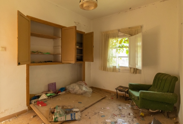 部屋を片付けたいが人手が足りない