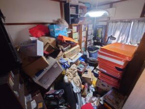 世羅町戸建て3DKのゴミ屋敷片付け事例