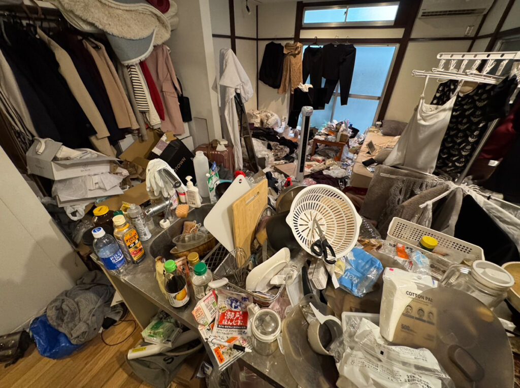 北広島町戸建て3LDKのゴミ屋敷片付け事例 Before