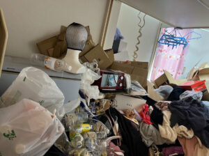 東広島市｜戸建て 4LDK のゴミ屋敷片付け事例（実質2部屋対応）