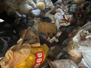 神石高原町平屋1DKの単身ゴミ屋敷片付け事例