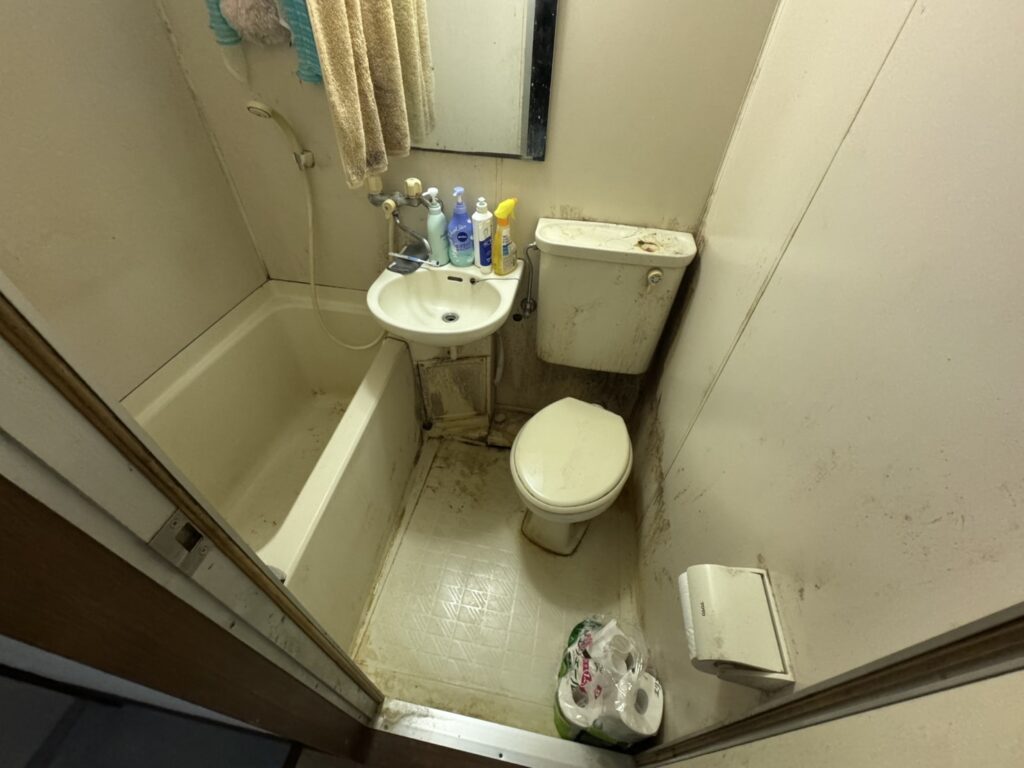 広島県広島市南区1K賃貸アパートM様の特殊清掃事例 Before