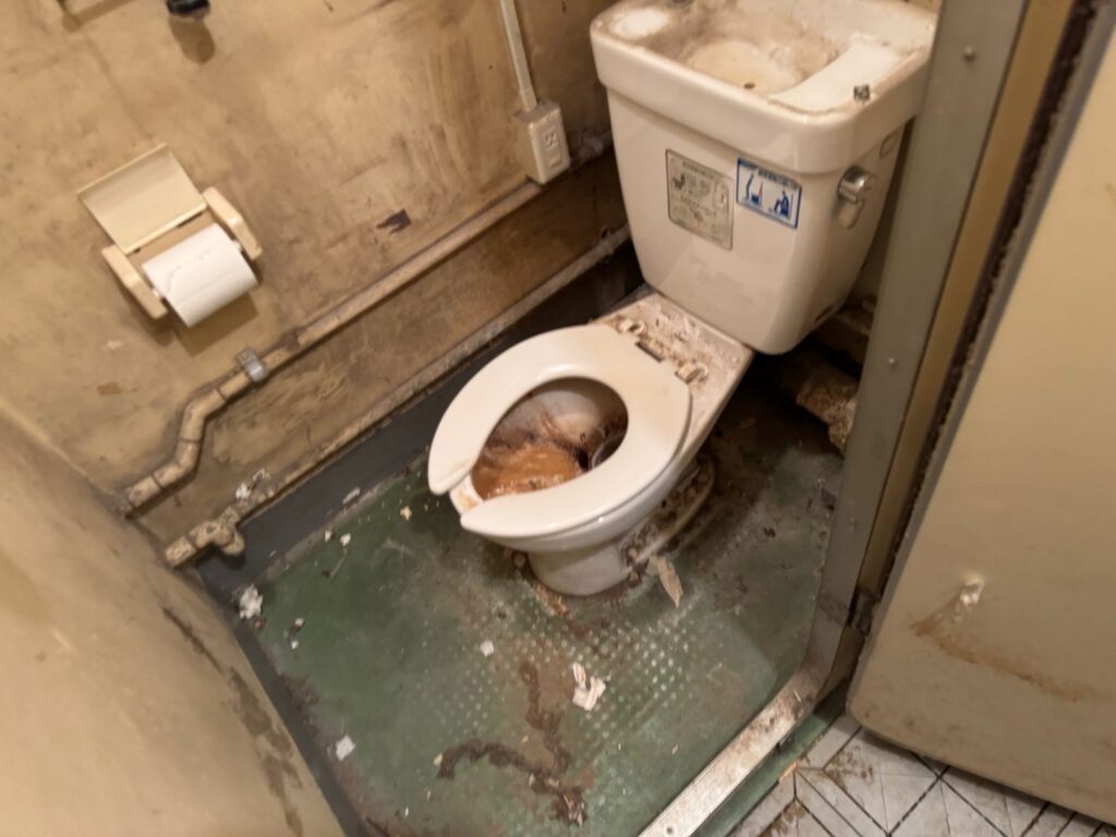 山形県寒河江市1KマンションS.T様のゴミ屋敷片付け事例 Before