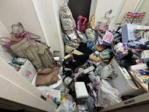 徳島県石井町2LDKマンションK.I様のゴミ屋敷片付け事例