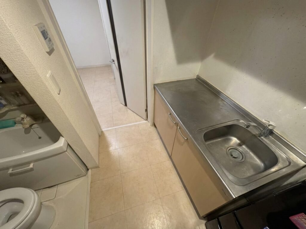 高知県須崎市1KマンションT.K様のゴミ屋敷片付け事例 After