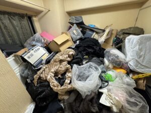 熊本県宇城市1LDKマンションT.H様のゴミ屋敷片付け事例