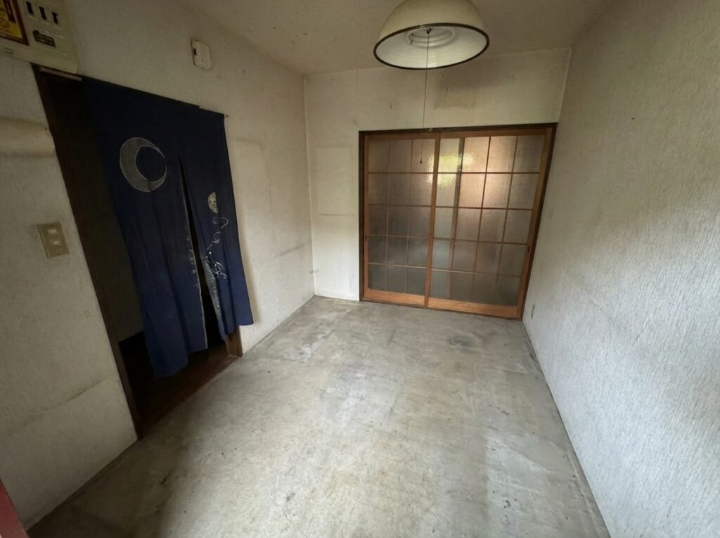 沖縄県南城市2DKアパートA.F様のゴミ屋敷片付け事例 After