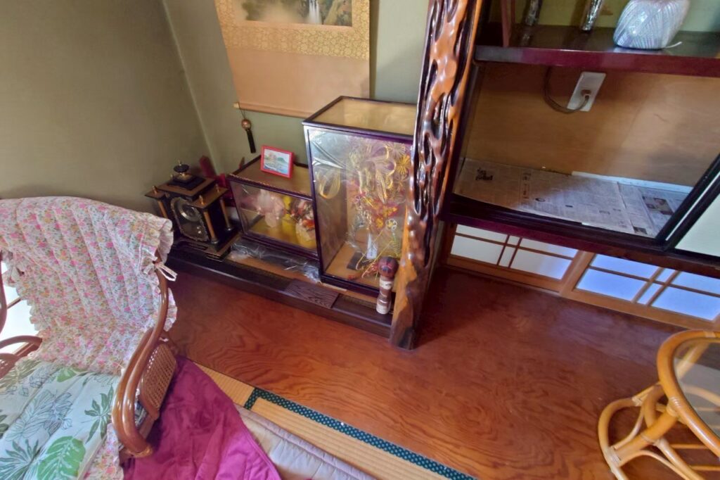 東京都足立区1DKマンションH様の特殊清掃作業事例 Before