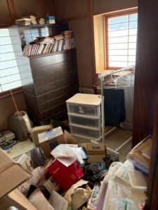 富山県氷見市1KマンションS様の特殊清掃作業事例