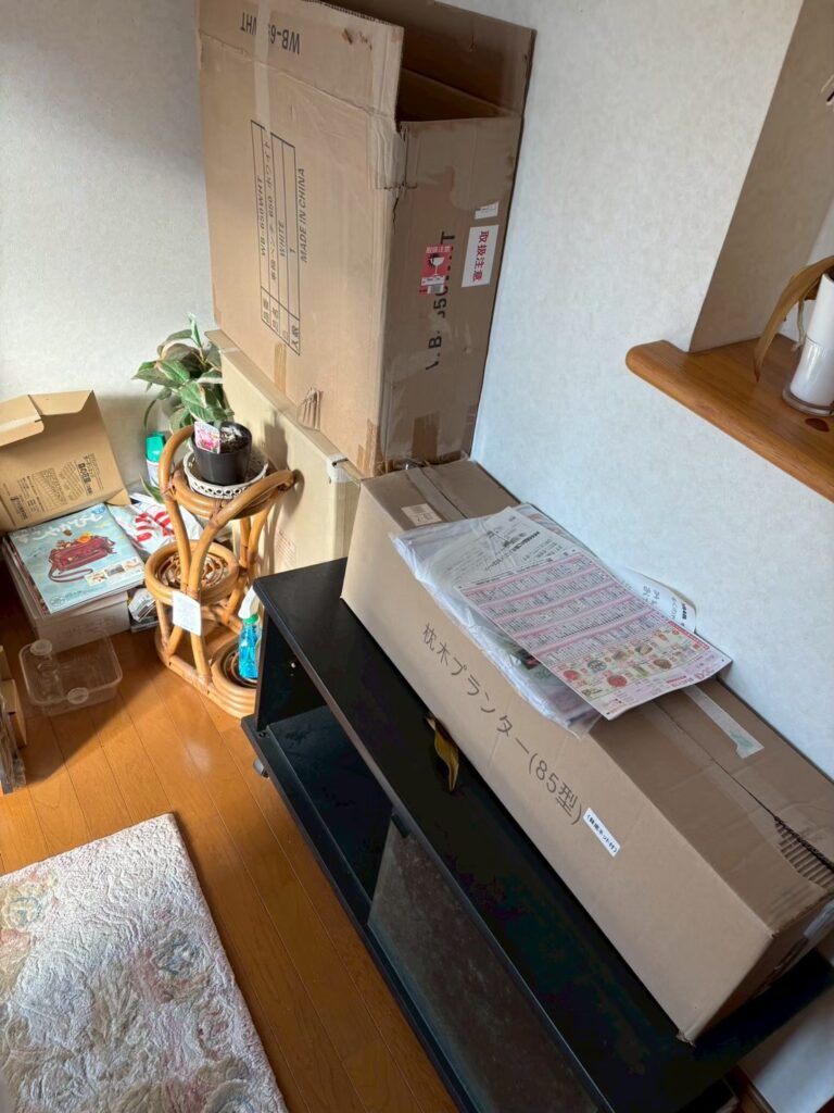 長野県佐久市3DKマンションF様の特殊清掃作業事例 Before