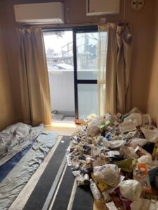 広島県尾道市3LDK店舗兼住宅H.M様のゴミ屋敷片付け事例