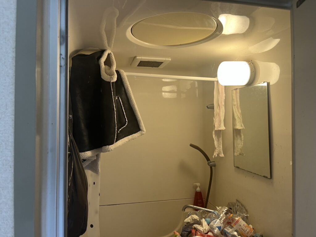 北海道旭川市3DKマンションT様の特殊清掃作業事例 Before