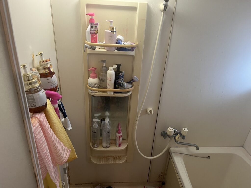 宮城県大崎市1KアパートO様の特殊清掃作業事例 Before