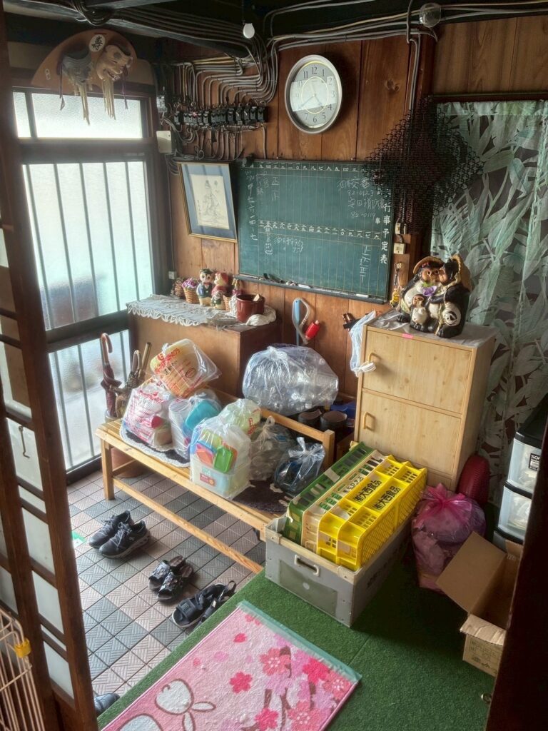 山形県米沢市1DKアパートT様の特殊清掃作業事例 Before