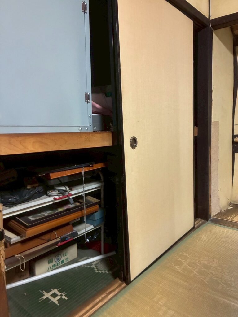 茨城県つくば市2DKマンションH様の特殊清掃作業事例 Before