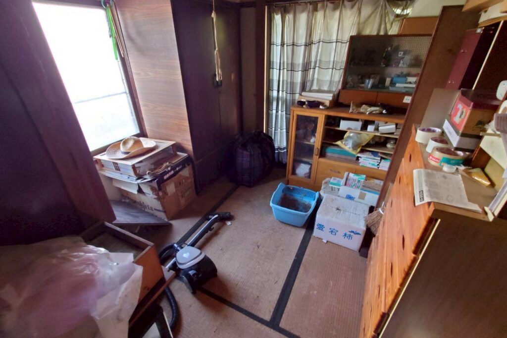 佐賀県武雄市1LDKマンションU様の特殊清掃作業事例 Before