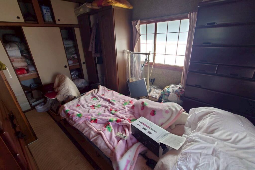 鹿児島県霧島市2DKマンションO様の特殊清掃作業事例 Before