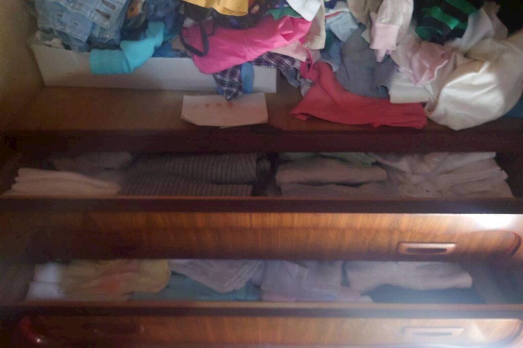 岐阜県岐阜市2DKアパートS様の遺品整理事例 Before