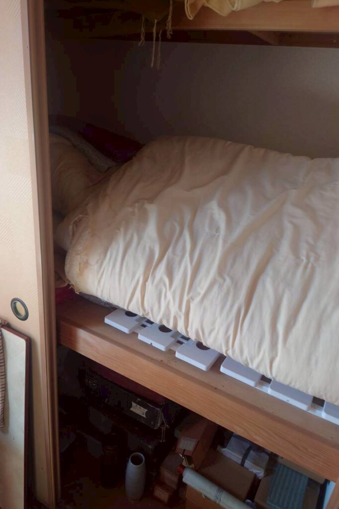 三重県鈴鹿市1DKアパートF様の遺品整理事例 Before