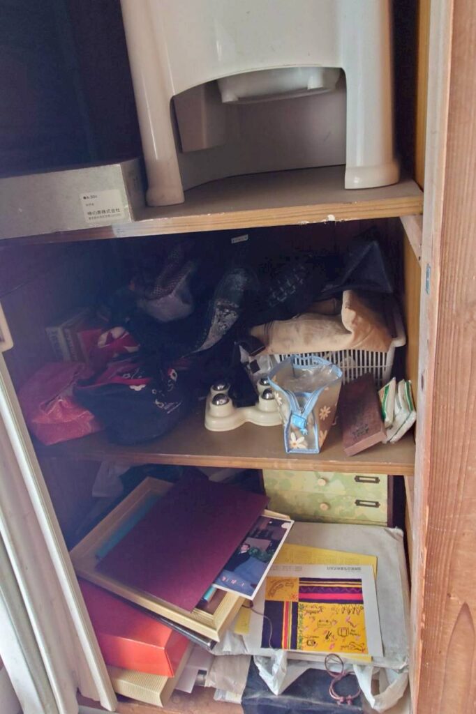 山口県岩国市1KアパートT様の遺品整理事例 Before