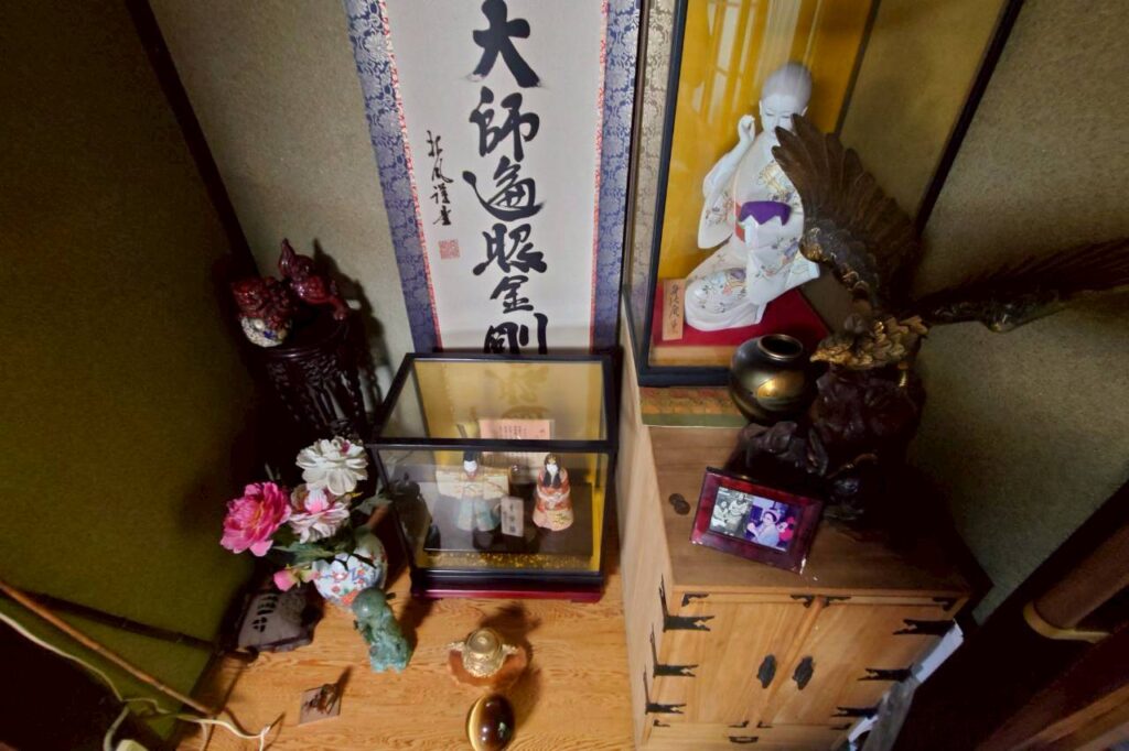 富山県氷見市4LDK戸建てE様の遺品整理事例 Before