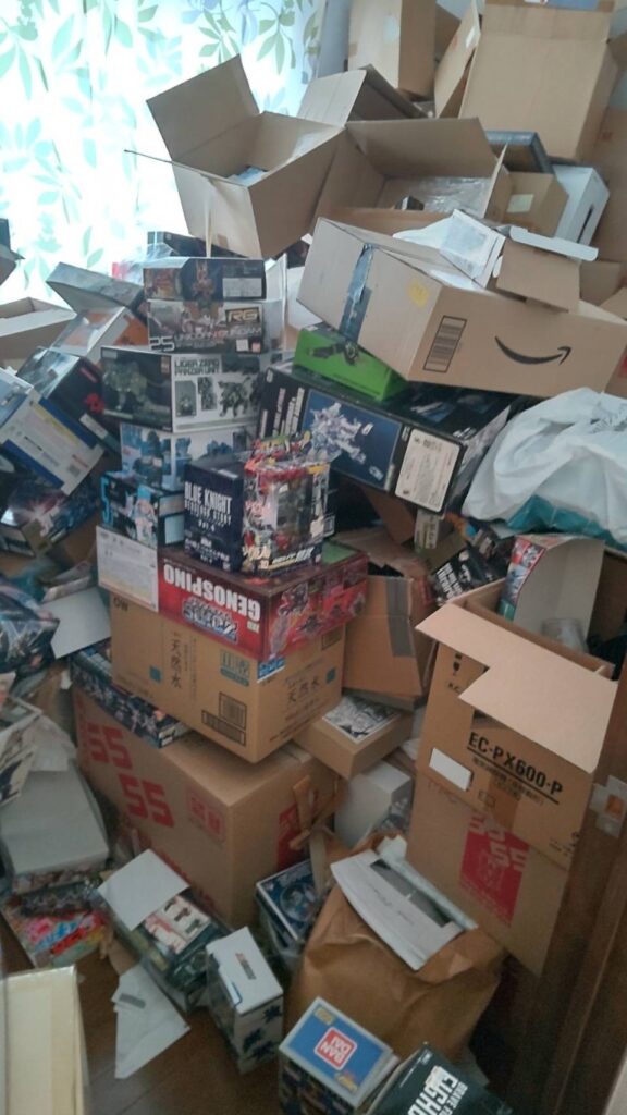 山口県周防大島町2LDKアパートO様のゴミ屋敷片付け事例 Before