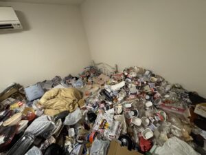 島根県益田市3LDK二世帯住宅N様のゴミ屋敷片付け事例