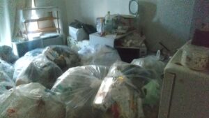山口県宇部市3DK店舗兼住宅N様のゴミ屋敷片付け事例