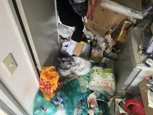 岡山県新見市1LDKアパートT様のゴミ屋敷片付け事例