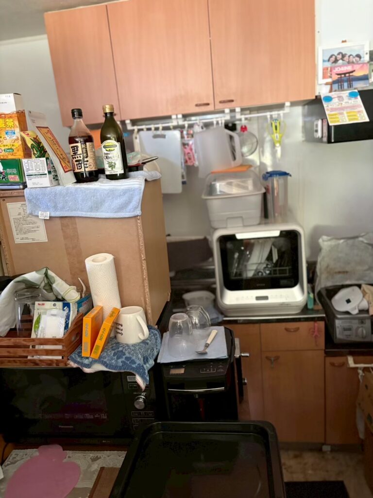 岡山県岡山市中区1DKアパートI様の生前整理事例 Before