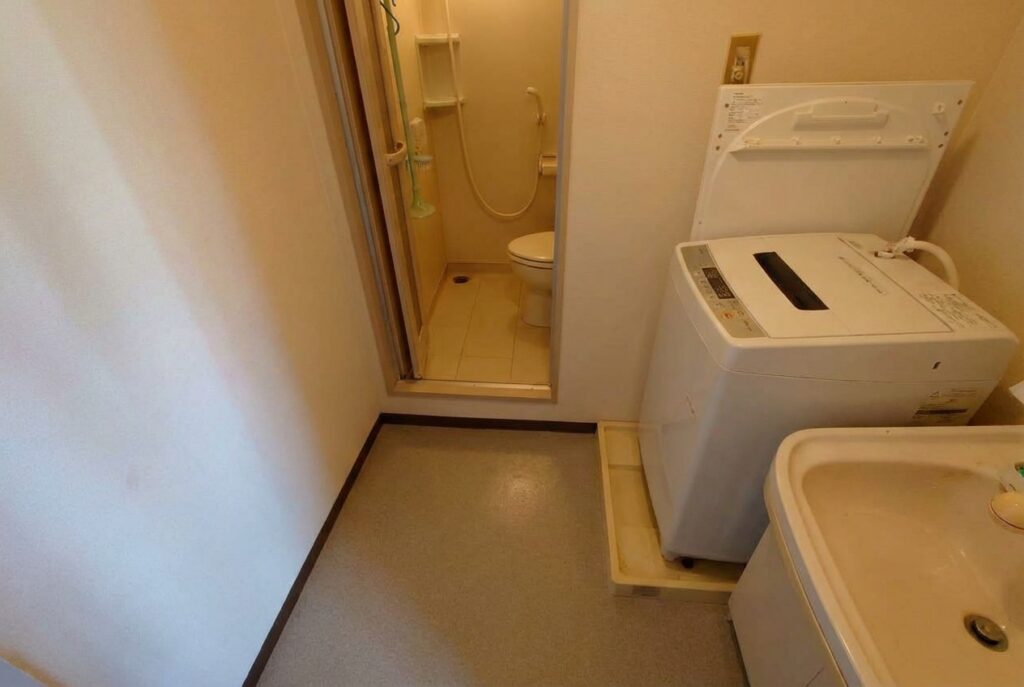 岐阜県岐阜市1Rオフィス・事務所K様の作業事例 After