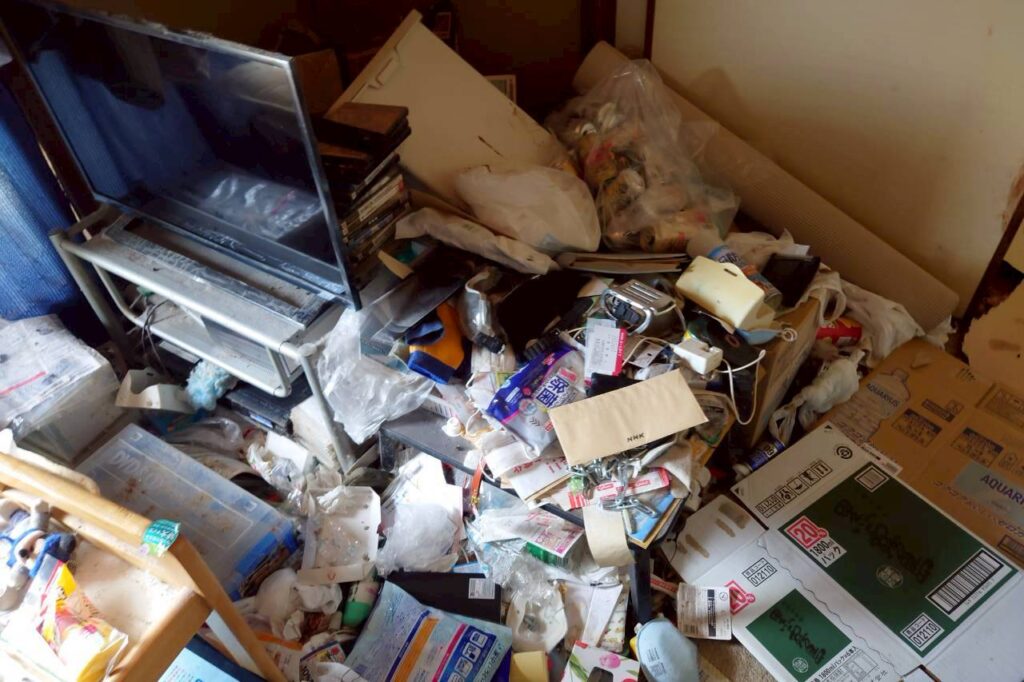 広島県広島市安佐北区2DK戸建てU様の特殊清掃事例 Before