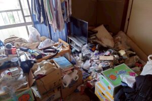 広島県広島市安芸区1KマンションT様の特殊清掃事例