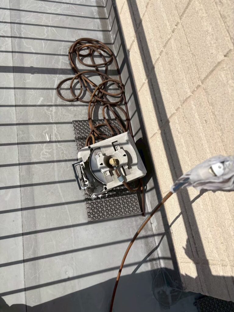 岡山県岡山市中区4LDK二世帯住宅U様の特殊清掃事例 Before