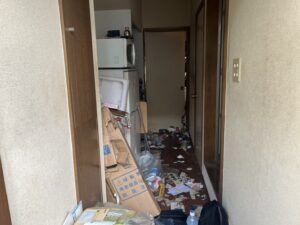 岡山県玉野市2DKアパートF様の特殊清掃事例