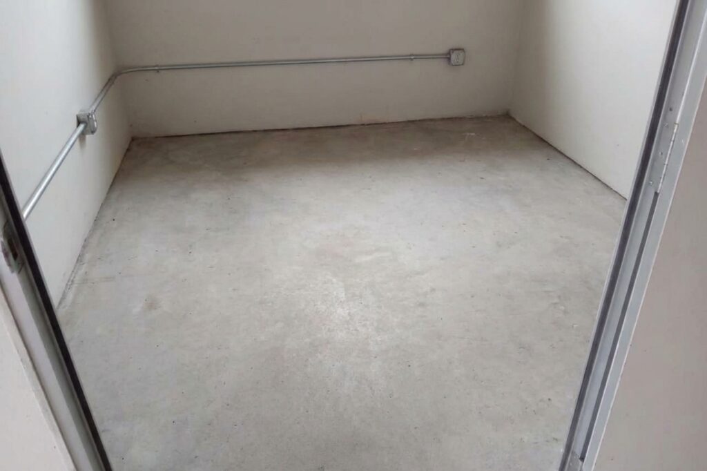 岡山県新見市4LDK二世帯住宅S様の特殊清掃事例 After