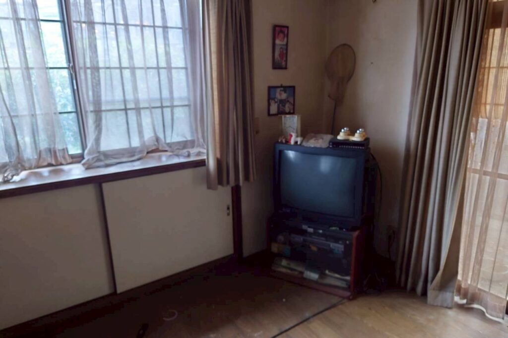 岡山県鏡野町2LDKマンションW様の特殊清掃事例 Before