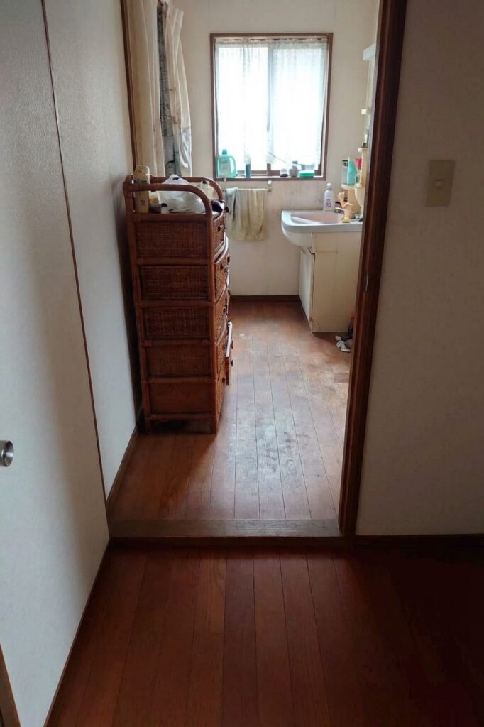 島根県益田市1LDKマンションK様の特殊清掃事例 After