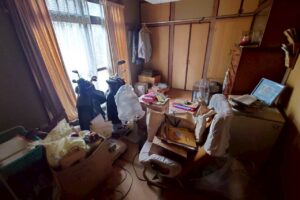 島根県江津市2LDKアパートF様の特殊清掃事例