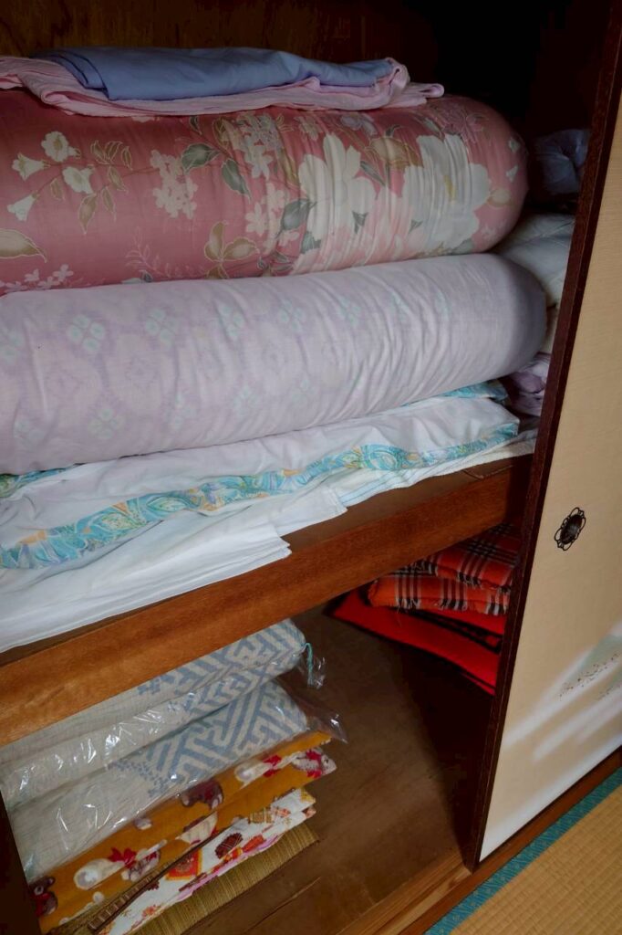 島根県川本町2LDKマンションN様の特殊清掃事例 Before