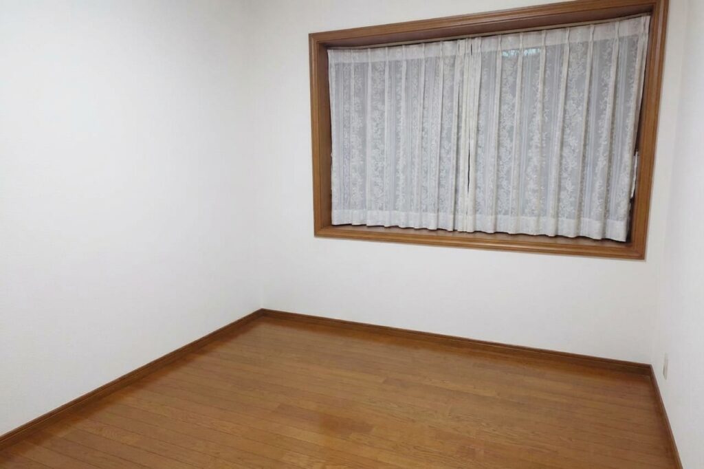 島根県津和野町4LDK二世帯住宅W様の特殊清掃事例 After