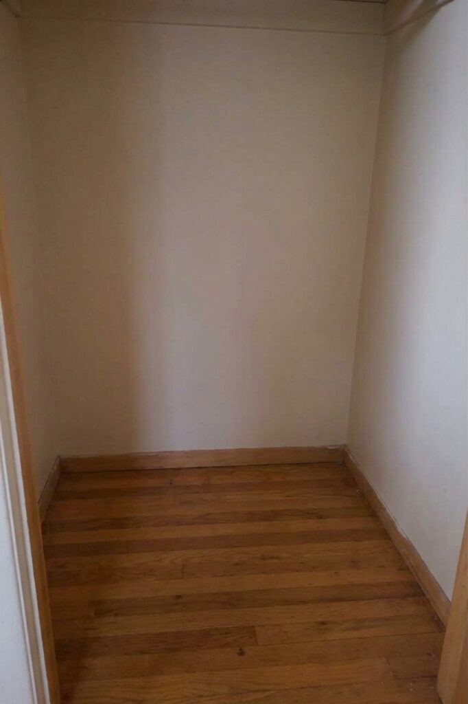 島根県吉賀町1KマンションW様の特殊清掃事例 After