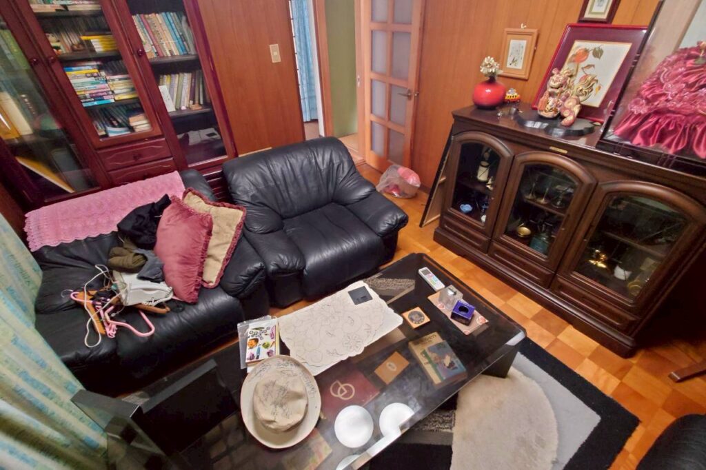 島根県海士町1KアパートW様の特殊清掃事例 Before