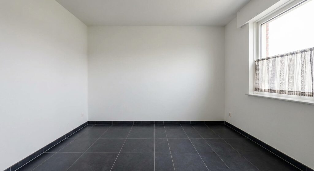 島根県知夫村2LDKマンションN様の特殊清掃事例 After