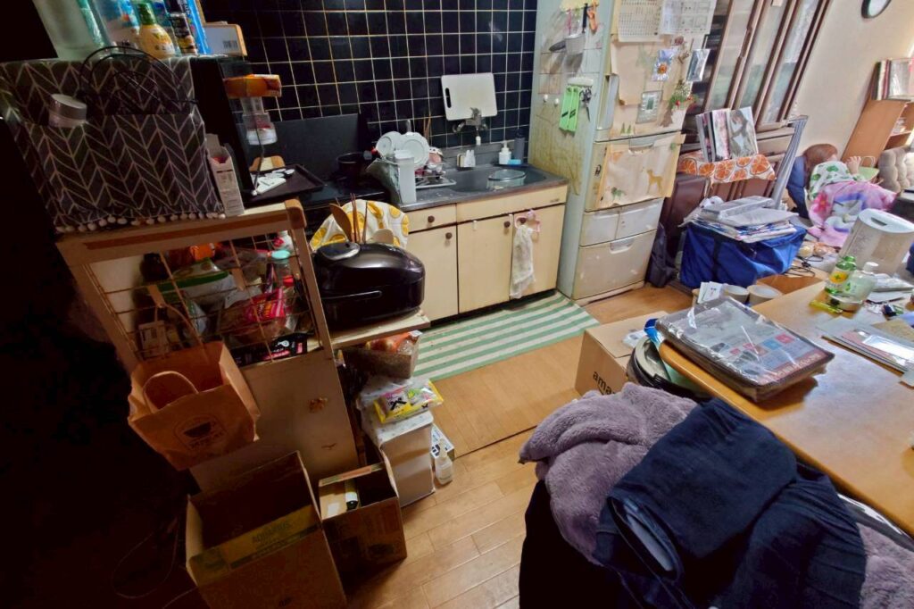 山口県下松市2LDKマンションN様の特殊清掃事例 Before