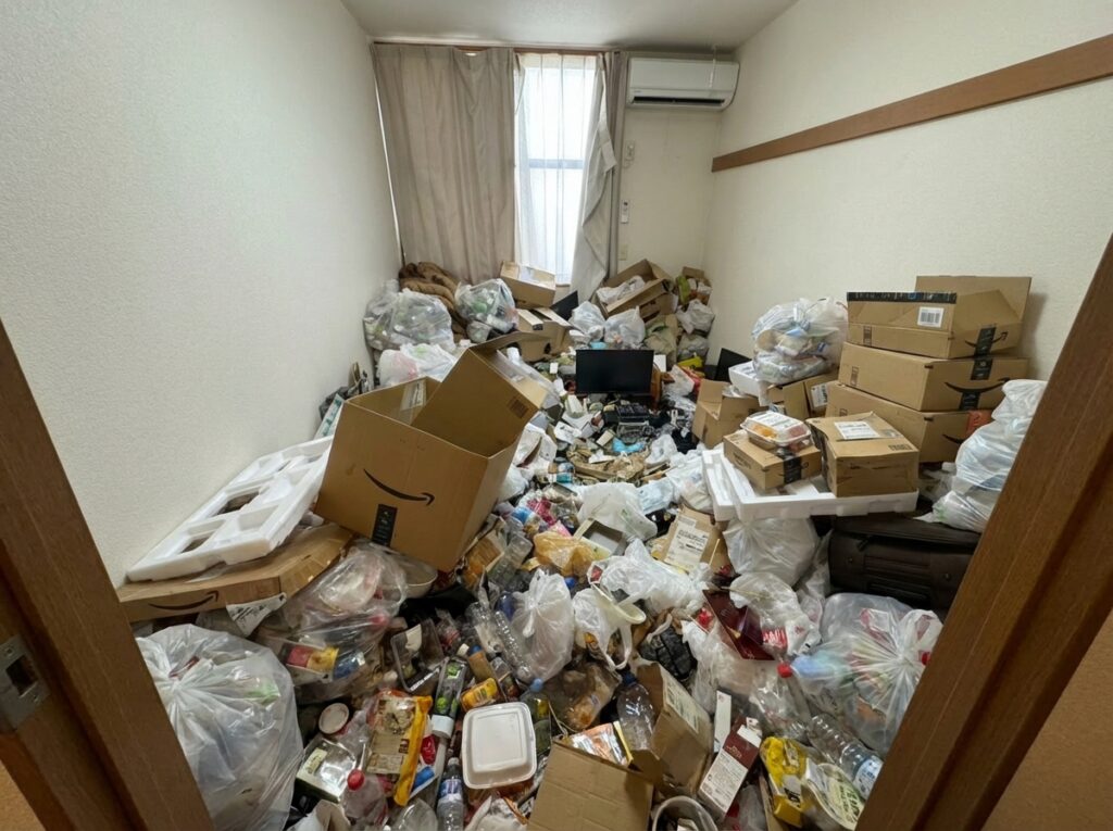 福岡県宇美町5LDK以上戸建てY様のゴミ屋敷片付け事例 Before