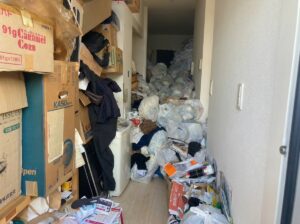 熊本県和水町1DKアパートT様のゴミ屋敷片付け事例