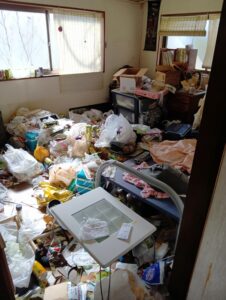 高知県奈半利町4LDK戸建てN様のゴミ屋敷片付け事例