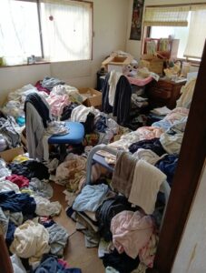 高知県田野町2LDKマンションY様のゴミ屋敷片付け事例